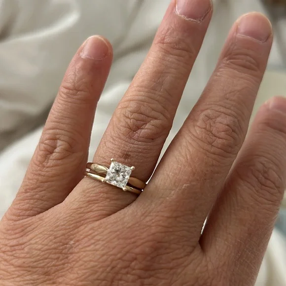 1.5 Princess cut diamond in 14k yellow gold, E, VS1 - Picture 7 of 11